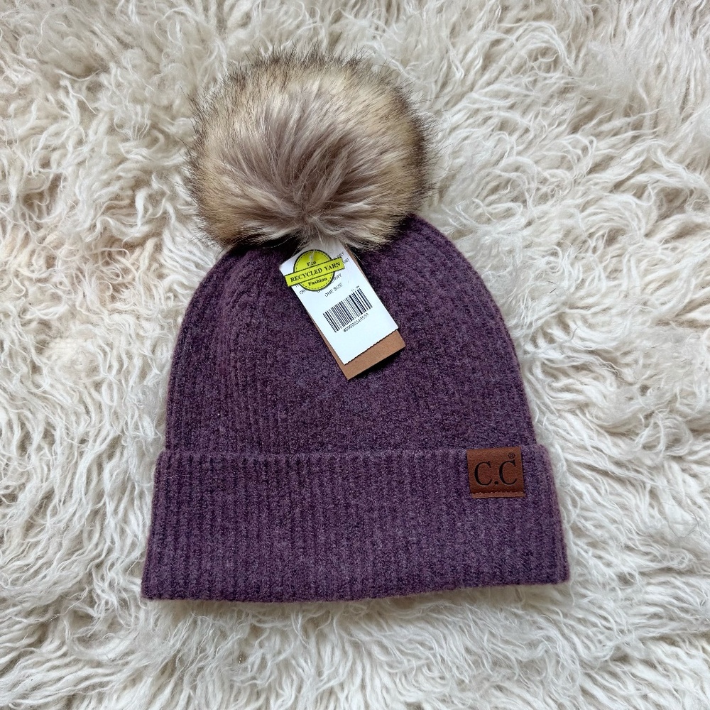 NWT CC Boutique Beanie Fur Pom, Eggplant